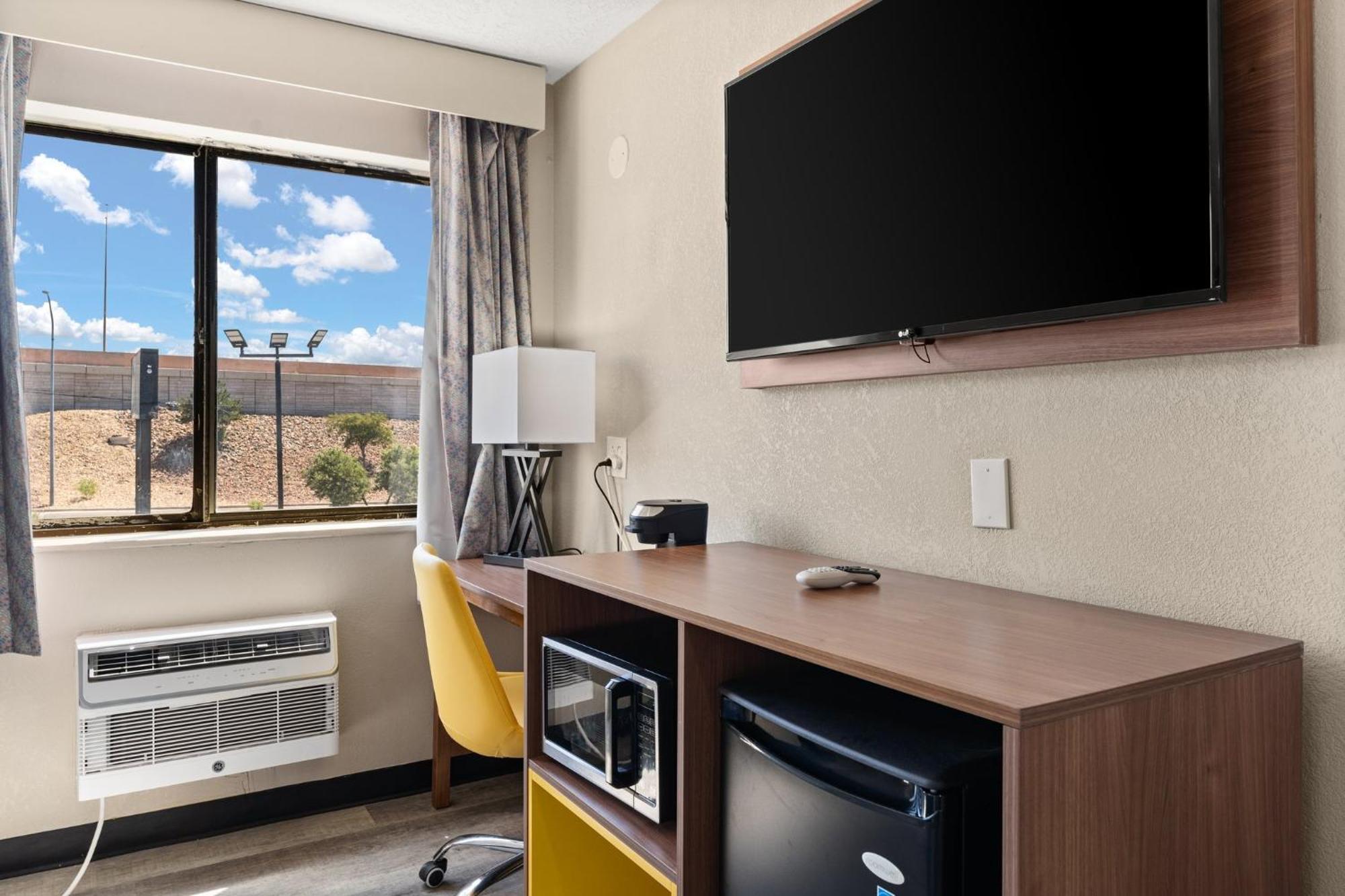 Days-Inn By Wyndham Albuquerque I-25 Exterior photo