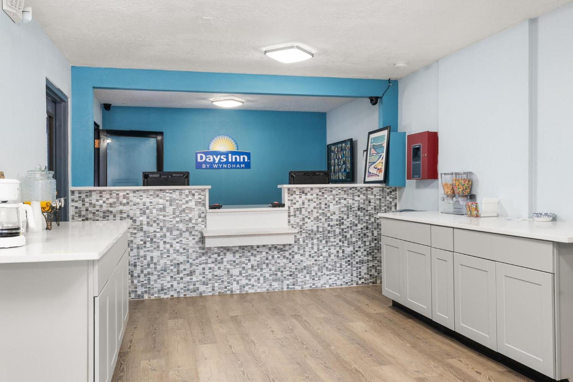 Days-Inn By Wyndham Albuquerque I-25 Exterior photo